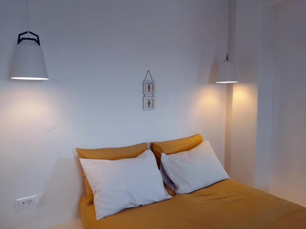 Sunny Guest House New Port Mykonos เตลอส ภายนอก รูปภาพ