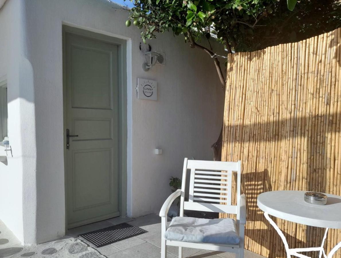 Sunny Guest House New Port Mykonos เตลอส ภายนอก รูปภาพ