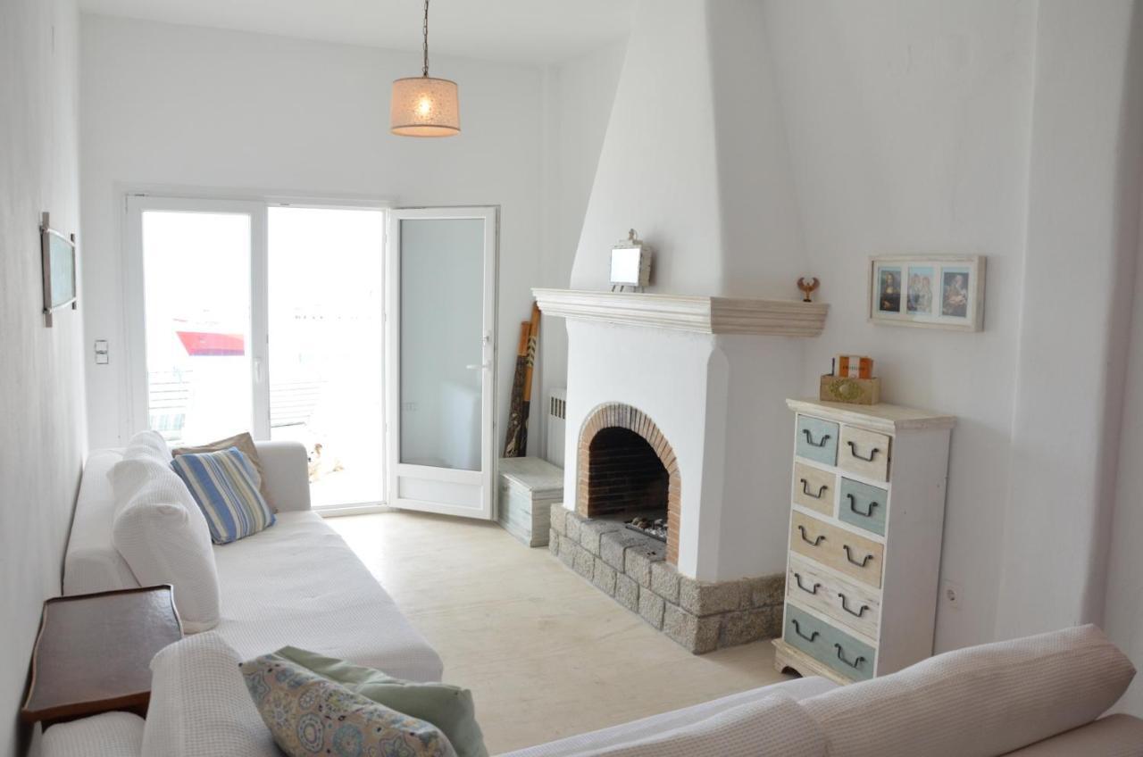 Sunny Guest House New Port Mykonos เตลอส ภายนอก รูปภาพ